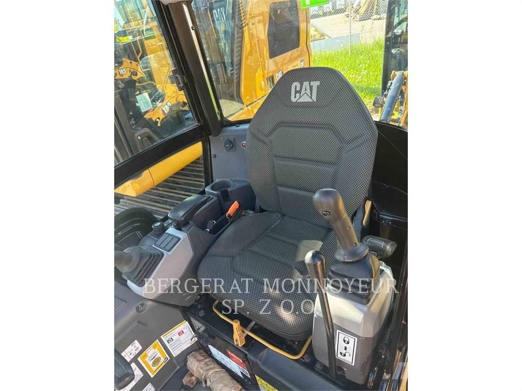 CAT 301.8 Escavadoras de rastos
