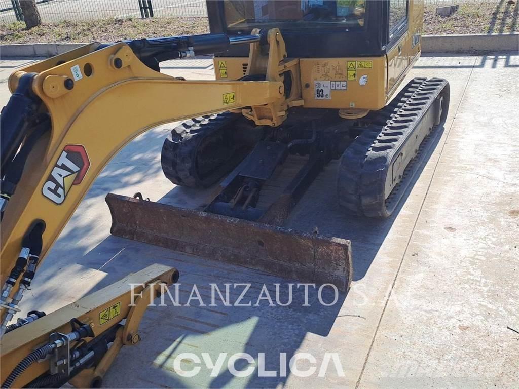 CAT 301.8 Escavadoras de rastos