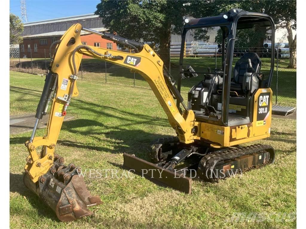 CAT 301.8 Escavadoras de rastos