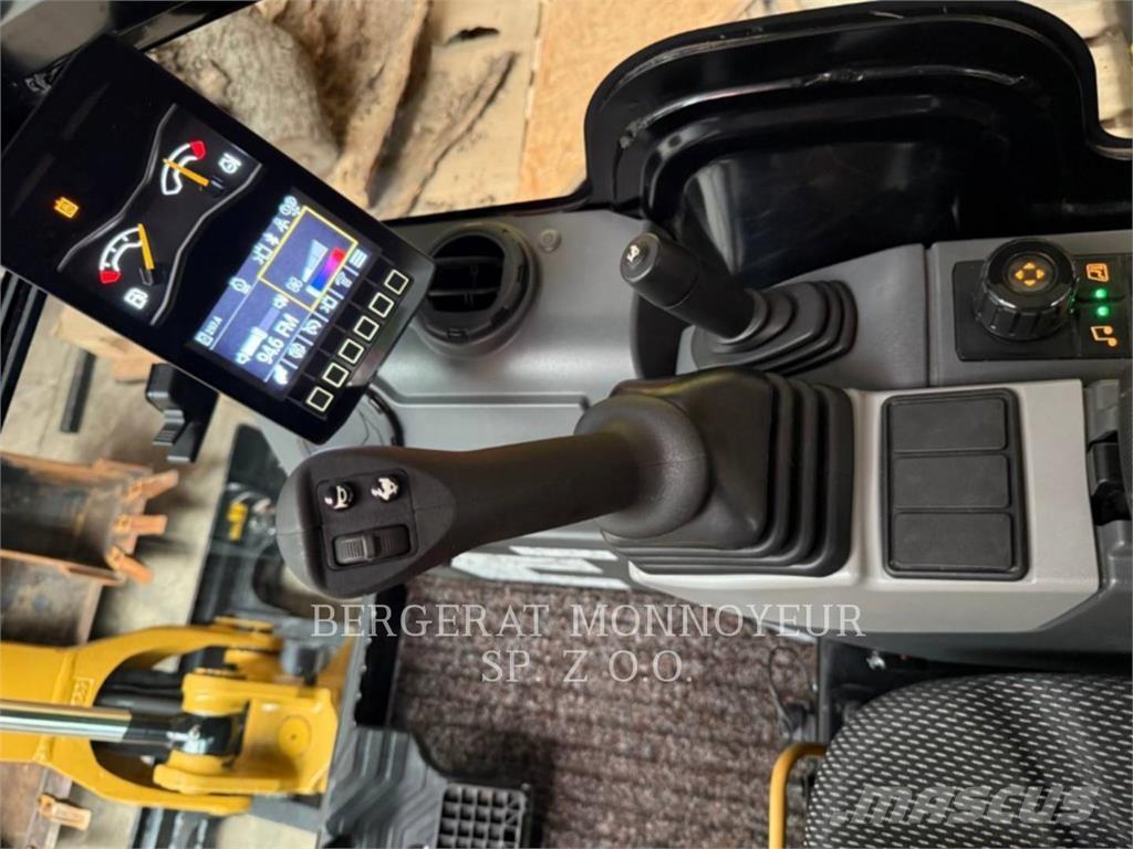 CAT 301.8 Escavadoras de rastos