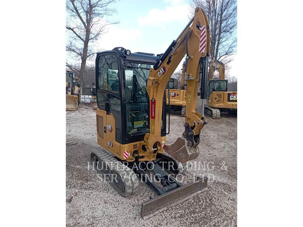 CAT 301.8-05 Escavadoras de rastos