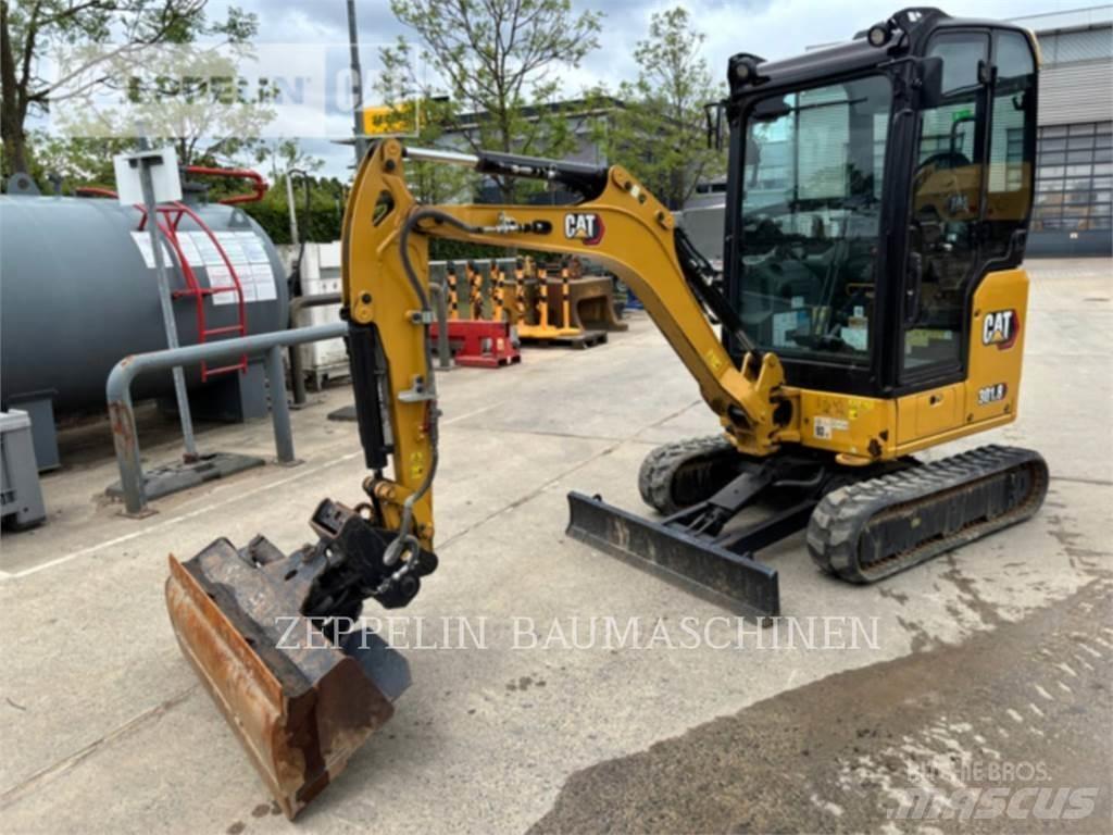 CAT 301.8-05A Escavadoras de rastos