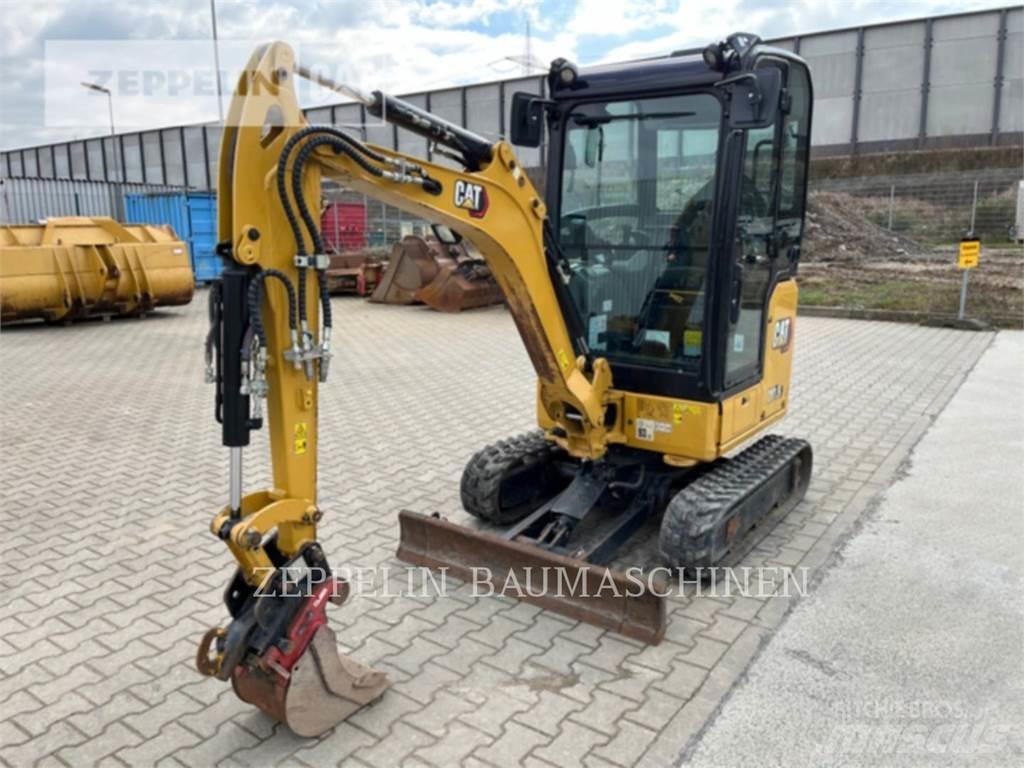 CAT 301.8-05A Escavadoras de rastos