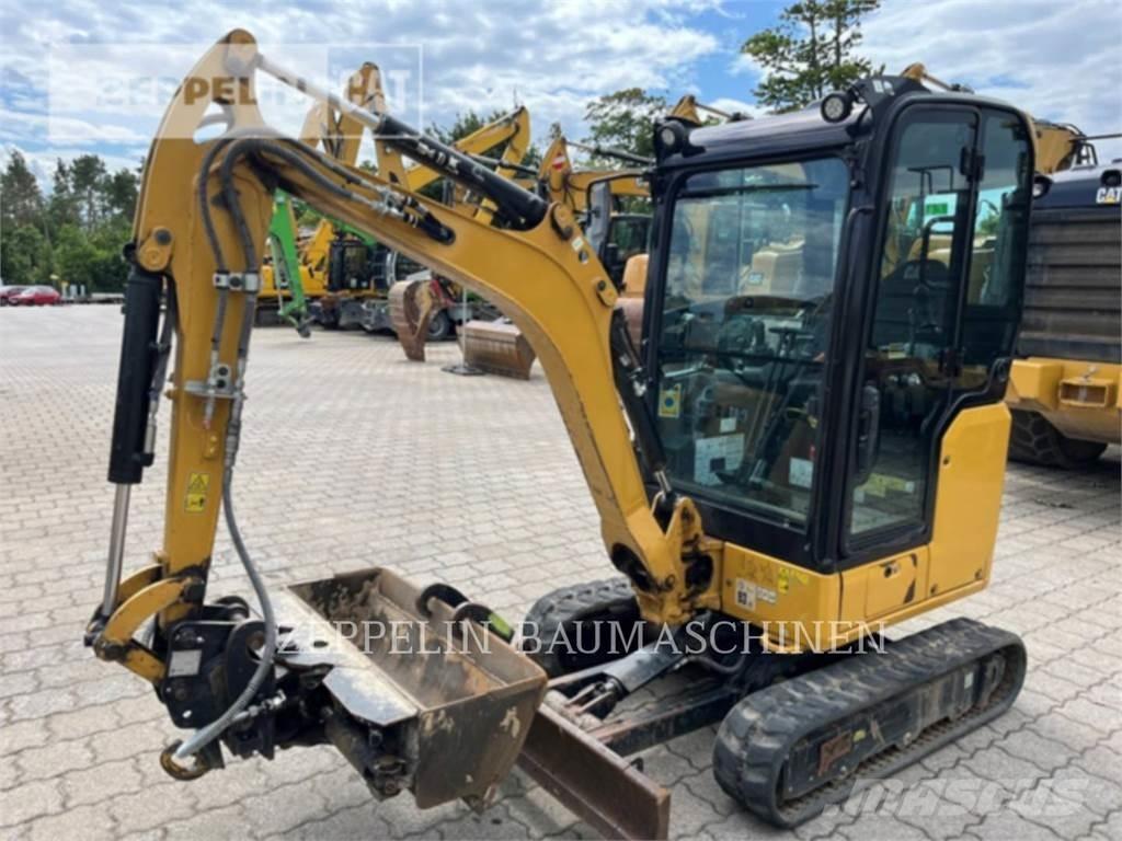 CAT 301.8-05A Escavadoras de rastos