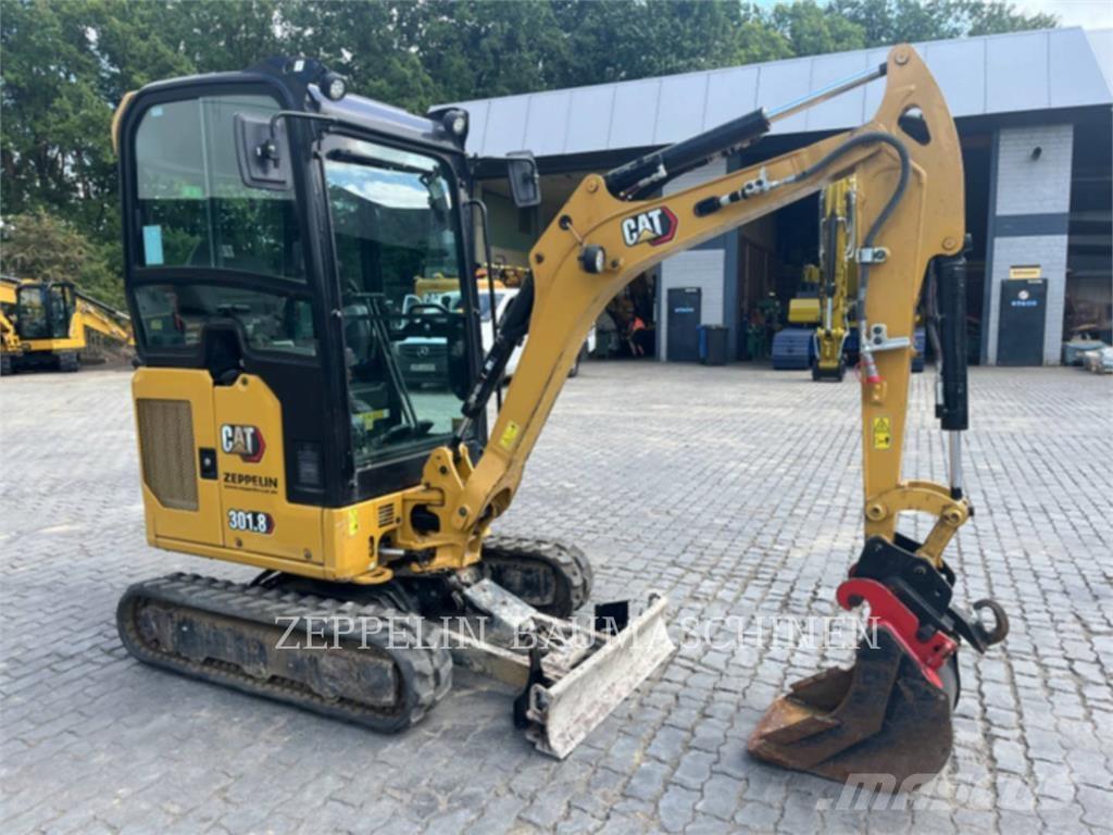 CAT 301.8-05A Escavadoras de rastos