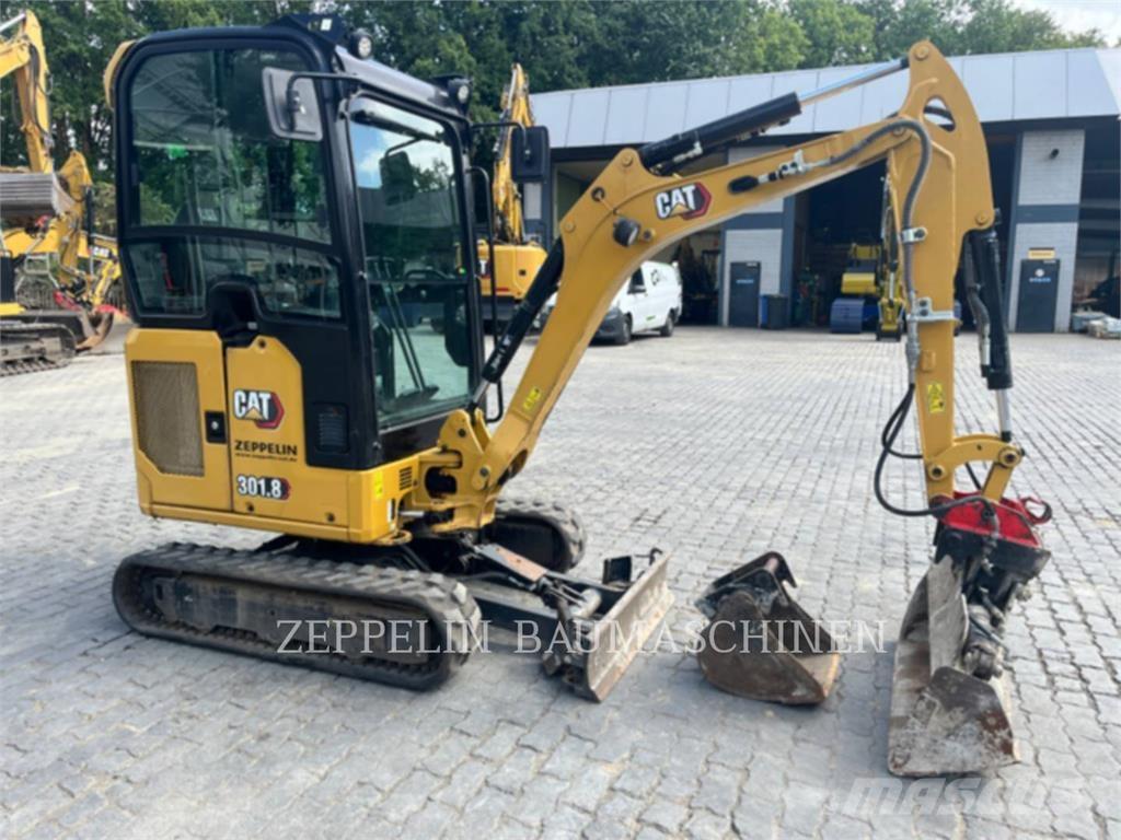 CAT 301.8-05A Escavadoras de rastos