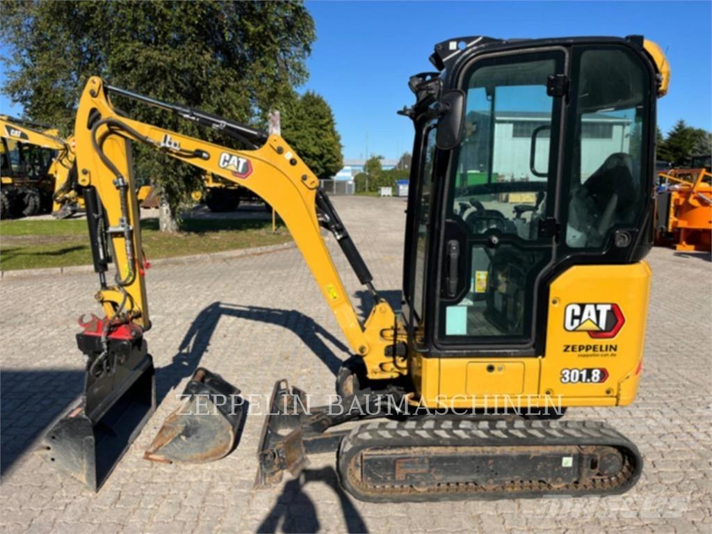 CAT 301.8-05A Escavadoras de rastos