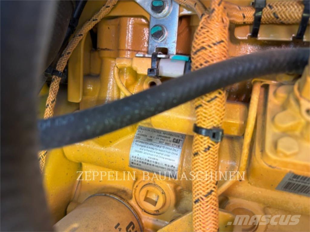 CAT 301.8-05A Escavadoras de rastos