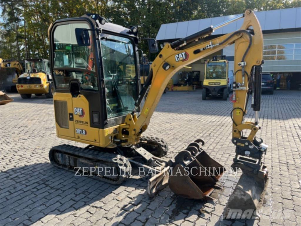 CAT 301.8-05A Escavadoras de rastos