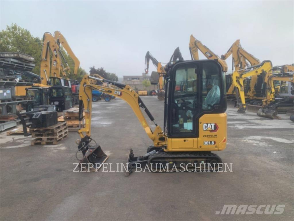 CAT 301.8-05A Escavadoras de rastos