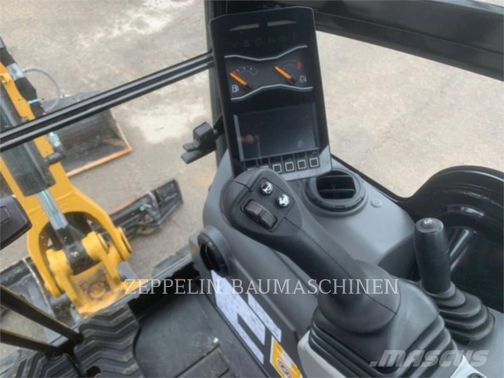 CAT 301.8-05A Escavadoras de rastos