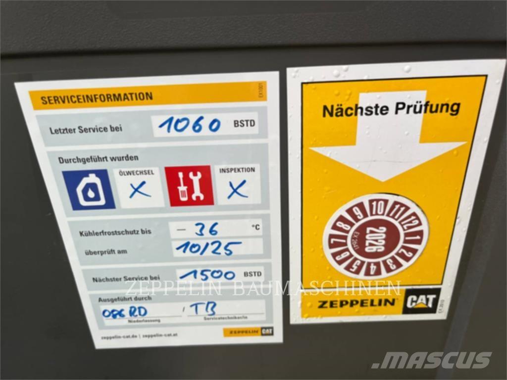 CAT 301.8-05A Escavadoras de rastos