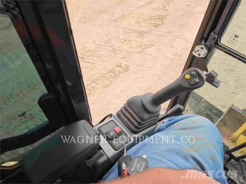 CAT 301.805 Escavadoras de rastos