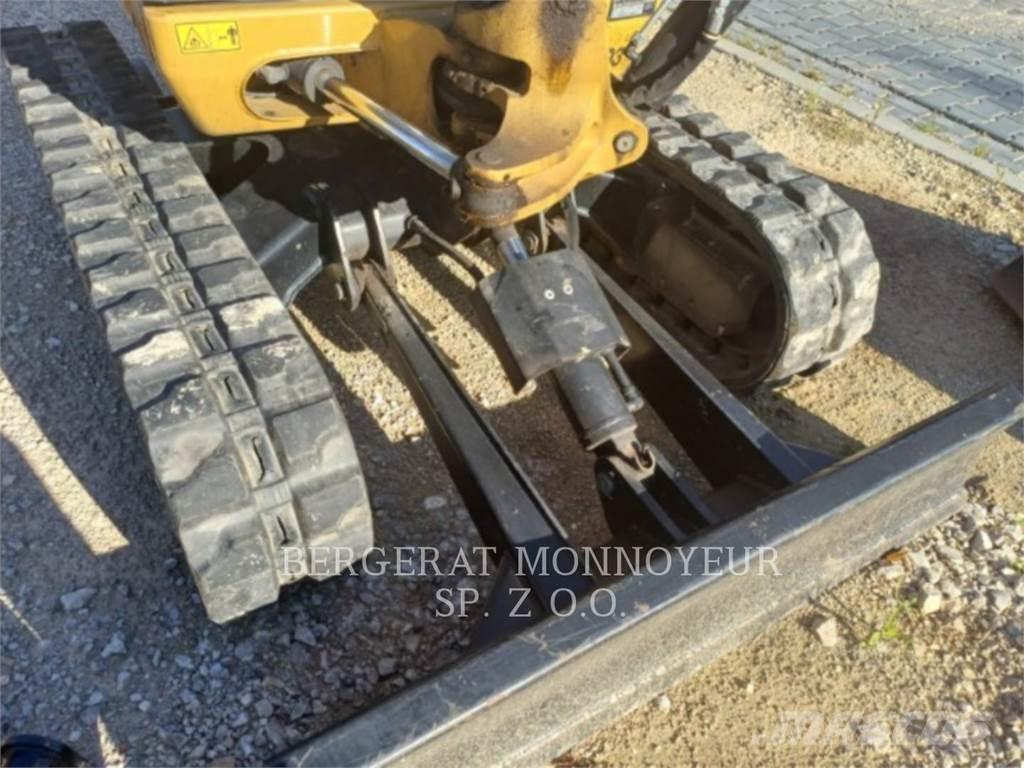 CAT 302.4D Escavadoras de rastos