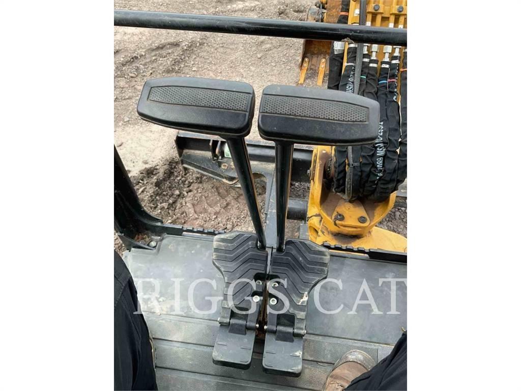 CAT 302.7 Escavadoras de rastos
