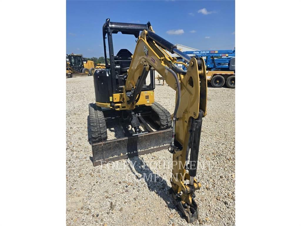 CAT 302.7-07LO Escavadoras de rastos