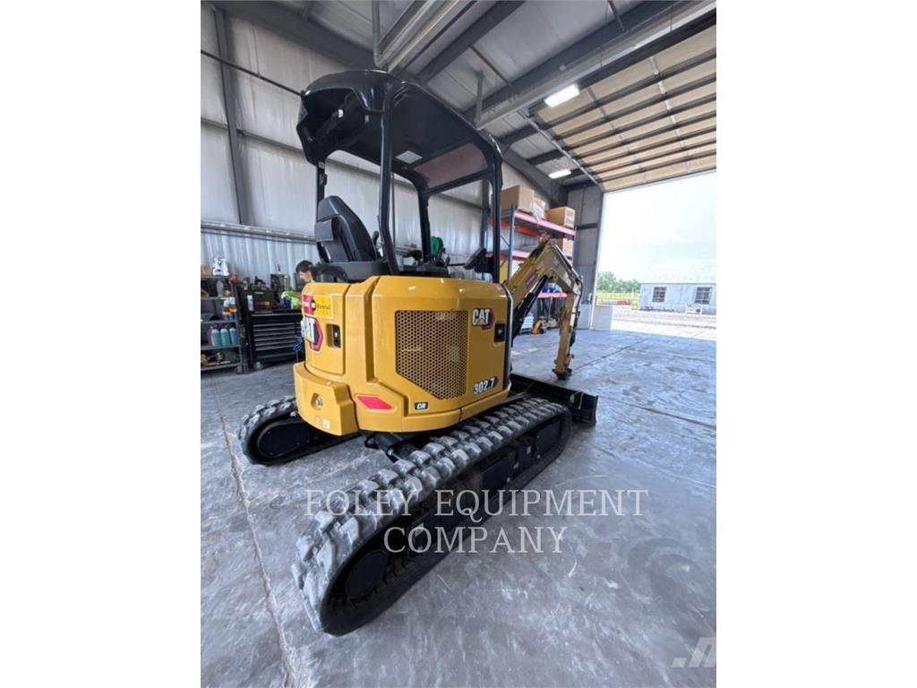 CAT 302.7-07LO Escavadoras de rastos