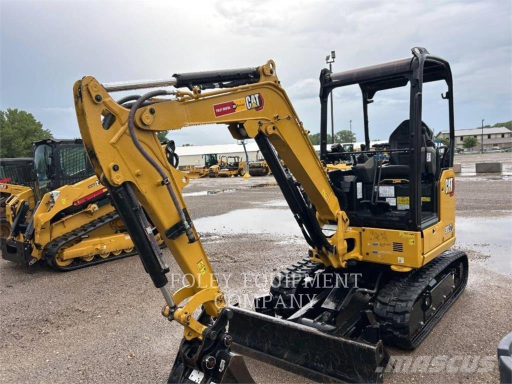 CAT 302.7-07LO Escavadoras de rastos