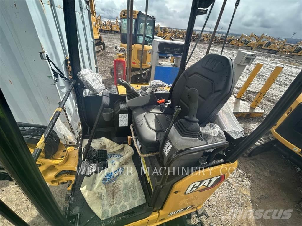 CAT 302.7 C1 Escavadoras de rastos