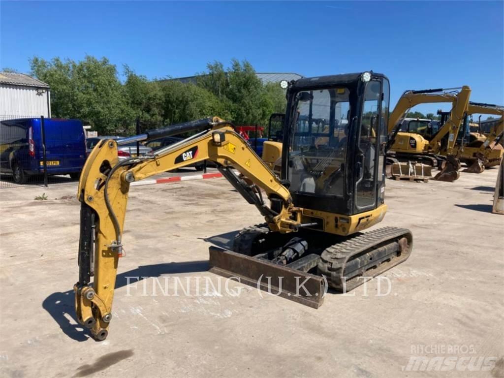 CAT 302.7D CAB Escavadoras de rastos