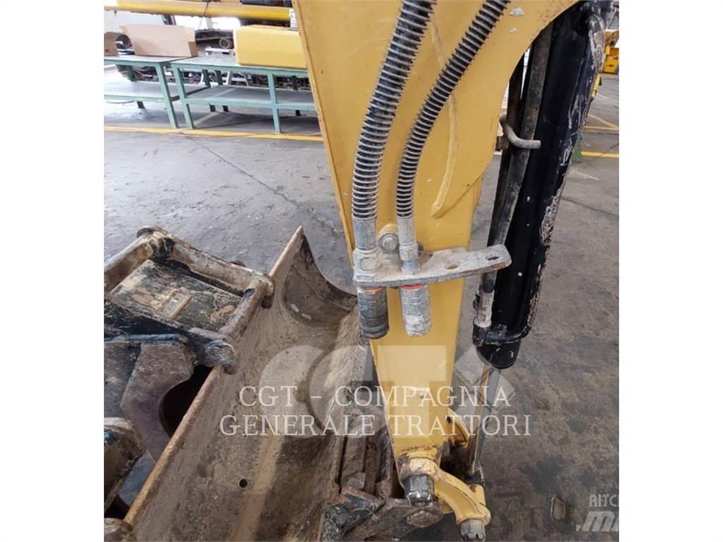 CAT 302.7DCR Escavadoras de rastos