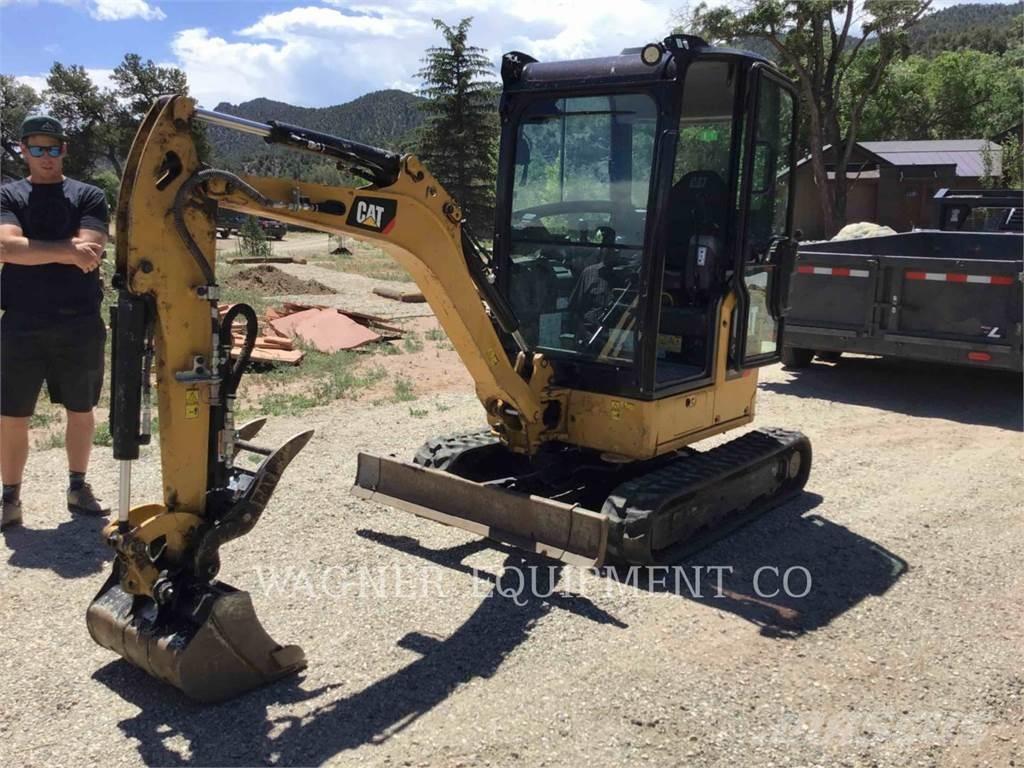 CAT 302 THB Escavadoras de rastos