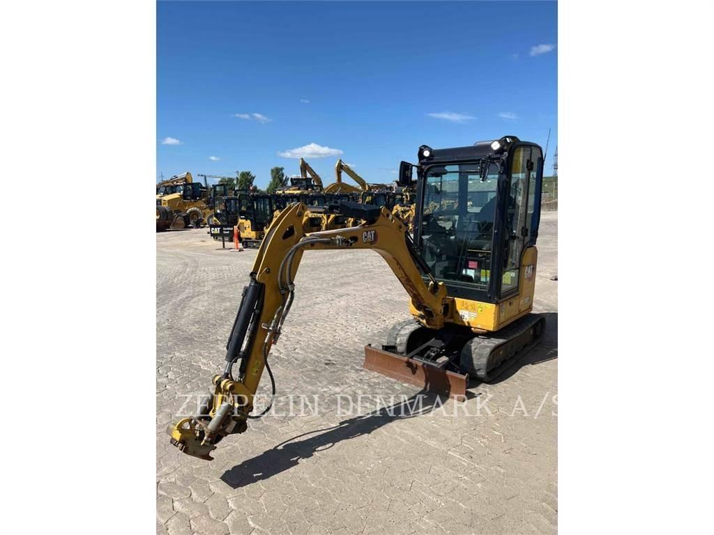 CAT 30205CR Mini Escavadoras <7t