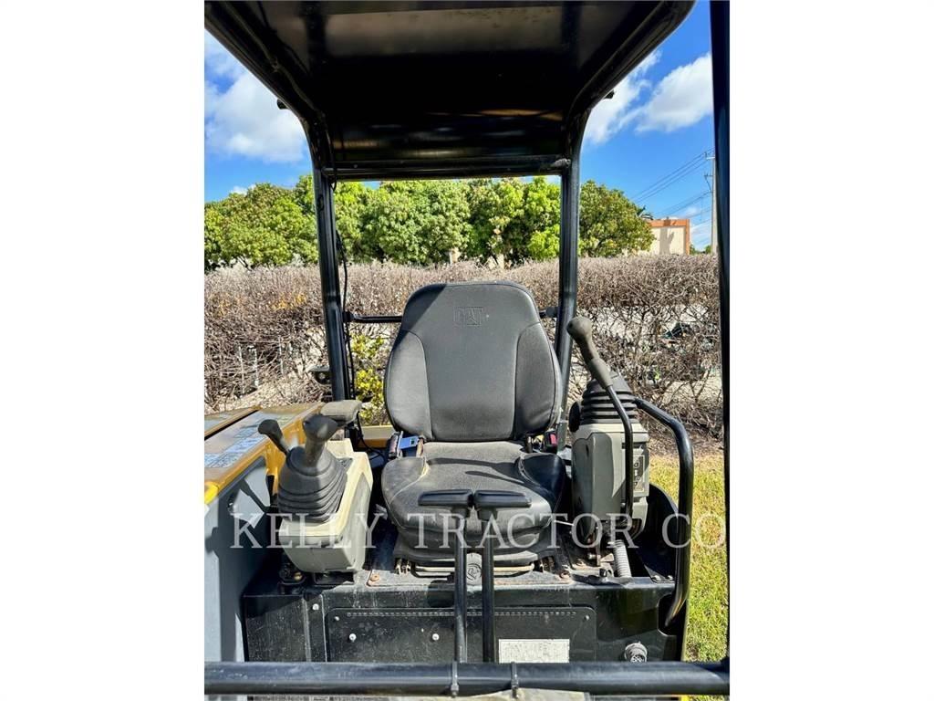 CAT 304E2CR Escavadoras de rastos