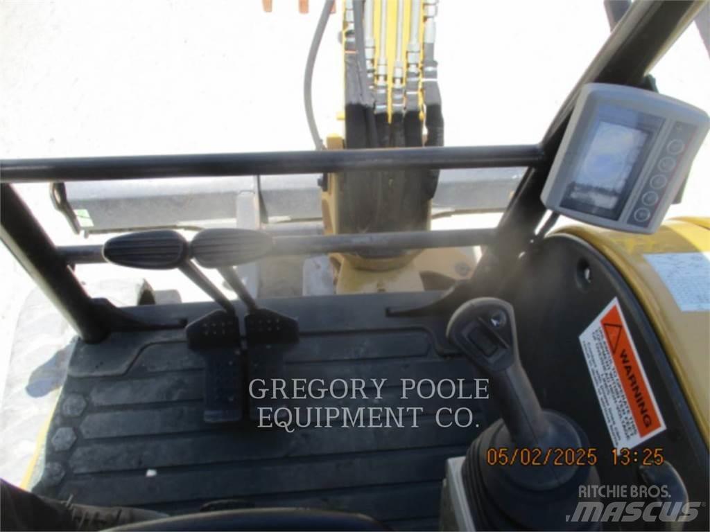 CAT 304E2CR Escavadoras de rastos