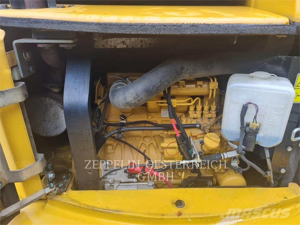 CAT 305.5E2CR Escavadoras de rastos