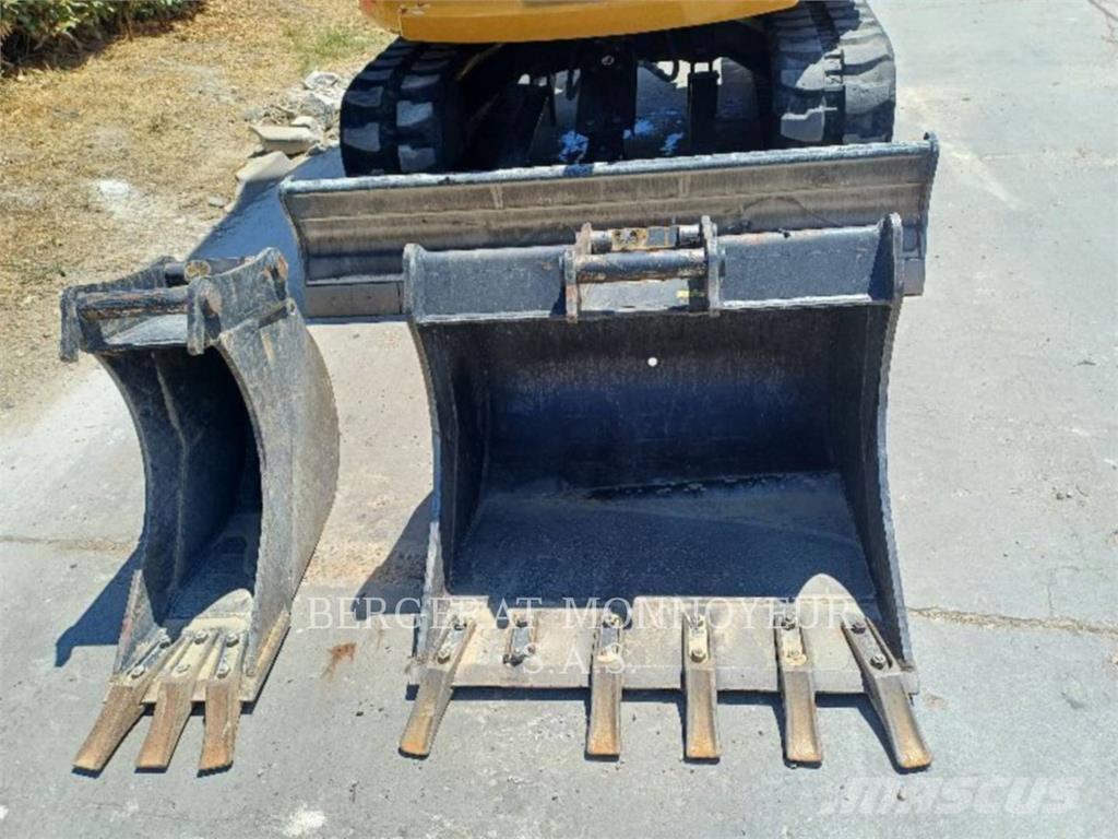 CAT 306 CR Escavadoras de rastos