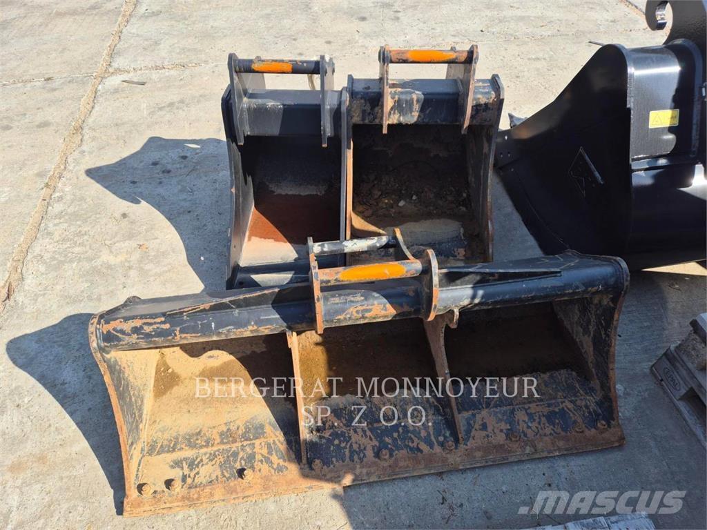 CAT 310 Escavadoras de rastos