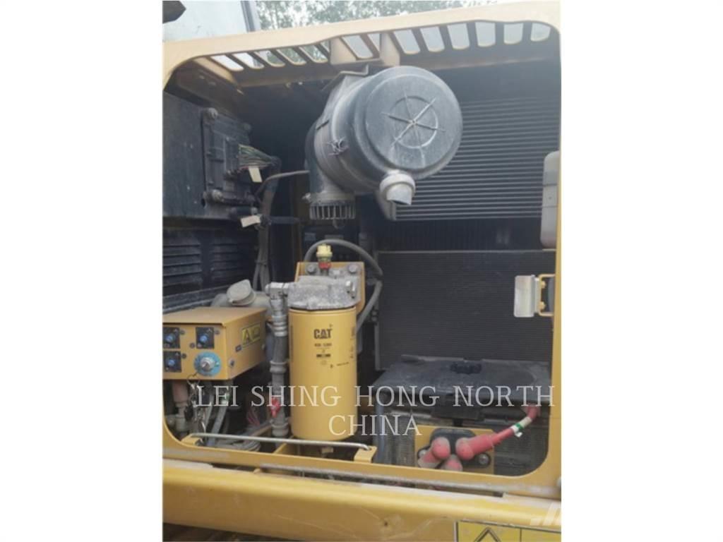 CAT 313D2GC Escavadoras de rastos