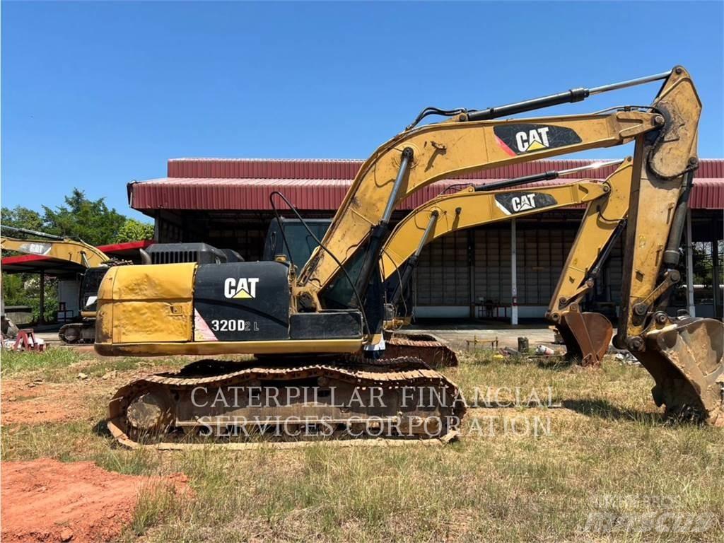 CAT 318D2L Escavadoras de rastos