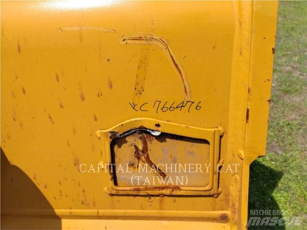 CAT 320 Baldes
