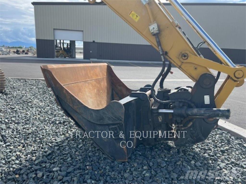 CAT 320 Escavadoras de rastos