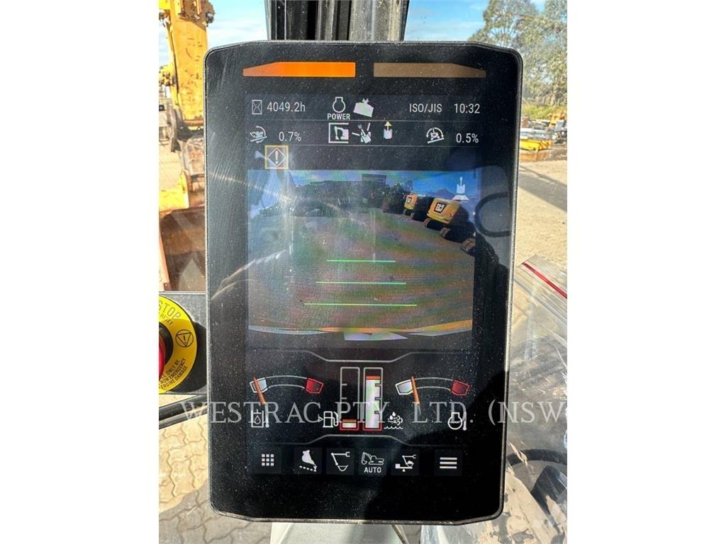 CAT 320 Escavadoras de rastos
