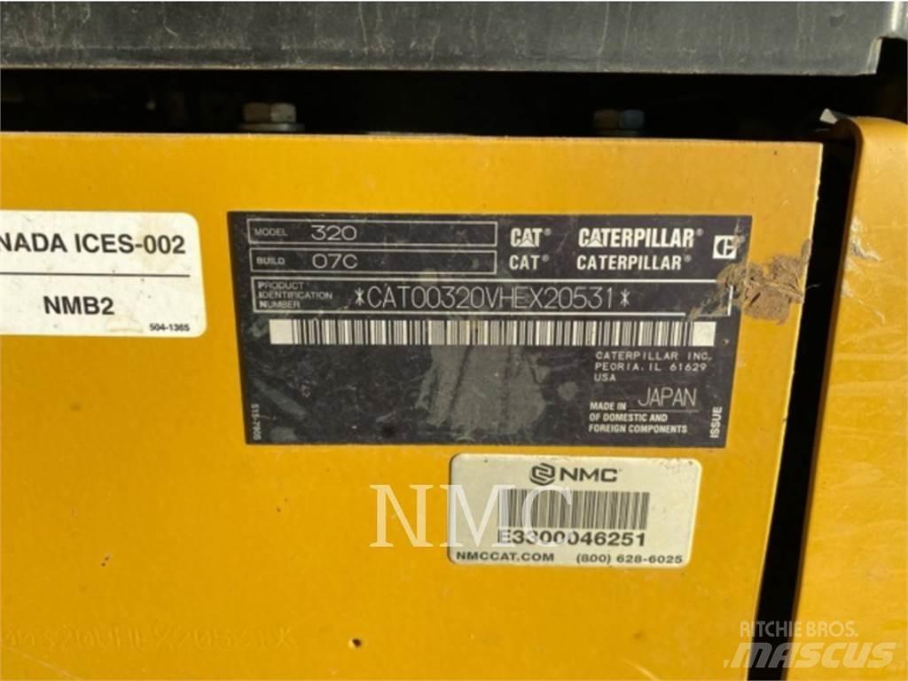 CAT 320 Escavadoras de rastos