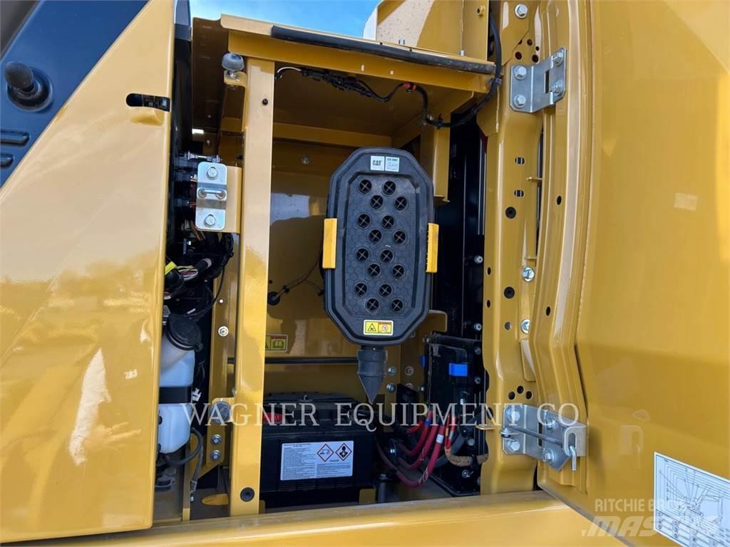 CAT 320 Escavadoras de rastos