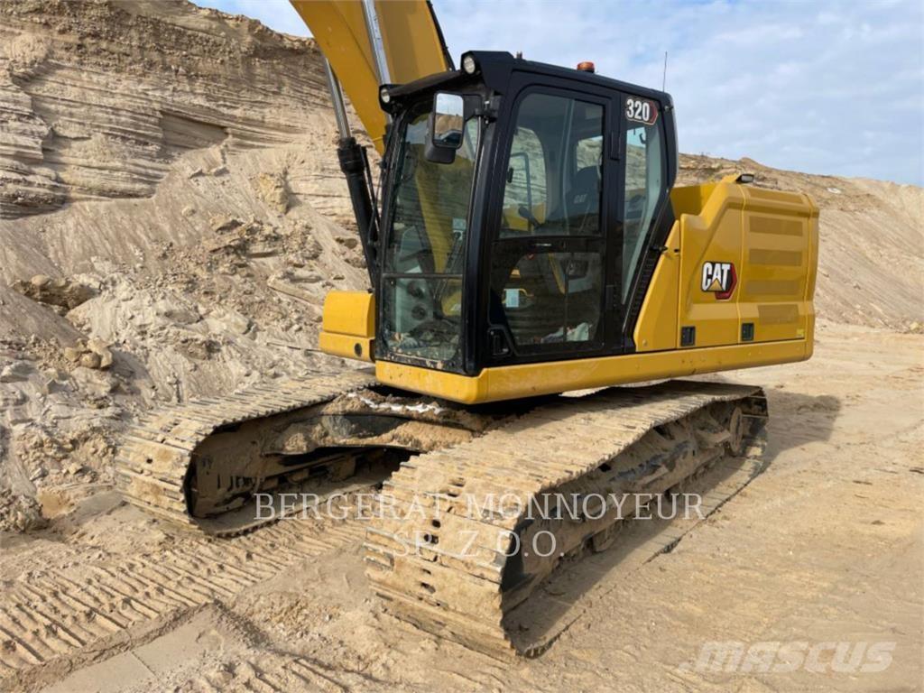 CAT 320 Escavadoras de rastos