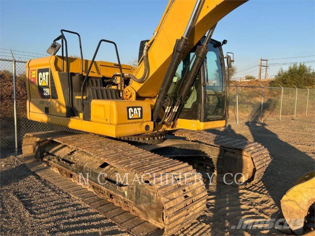 CAT 320 Escavadoras de rastos
