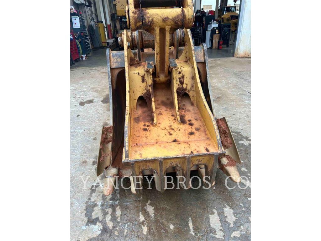 CAT 320-07 Escavadoras de rastos