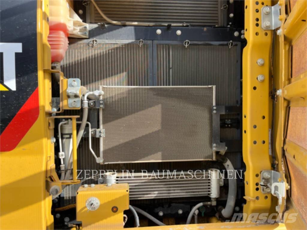 CAT 320-07A Escavadoras de rastos