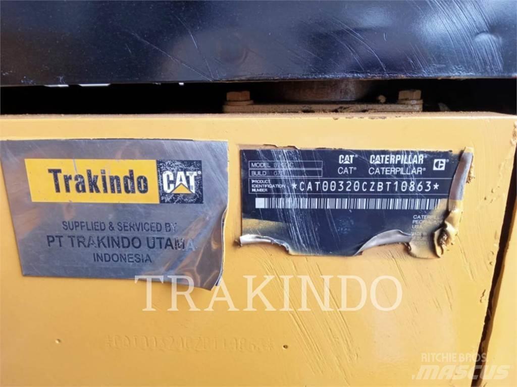 CAT 320-07GC Escavadoras de rastos