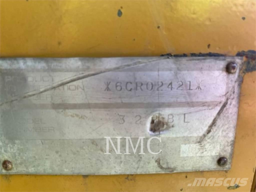 CAT 320BL Escavadoras de rastos