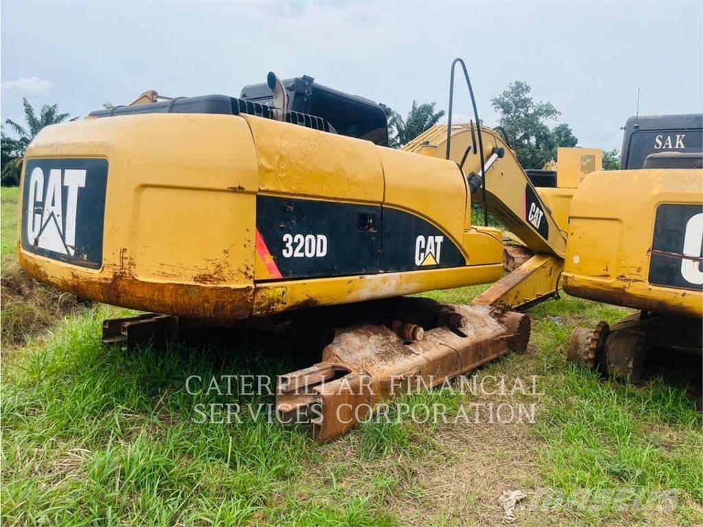 CAT 320D Escavadoras de rastos