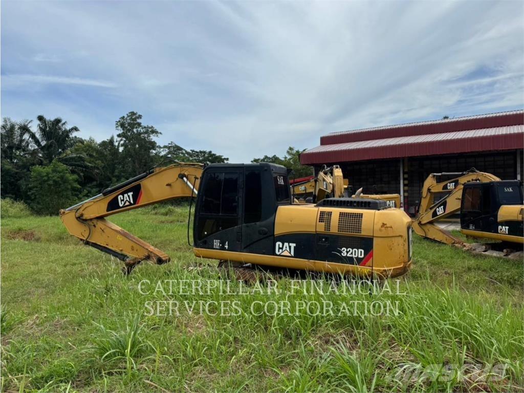 CAT 320D Escavadoras de rastos