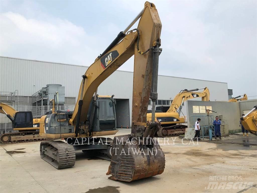 CAT 320D2 Escavadoras de rastos