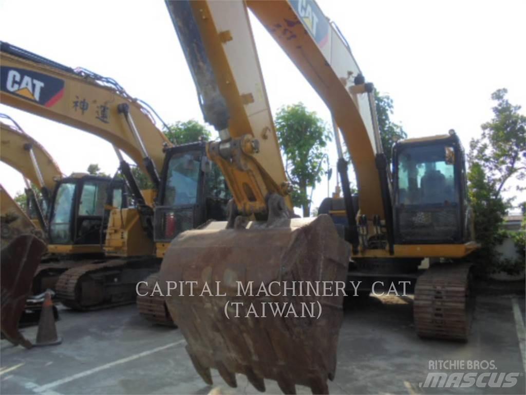 CAT 320D2 Escavadoras de rastos