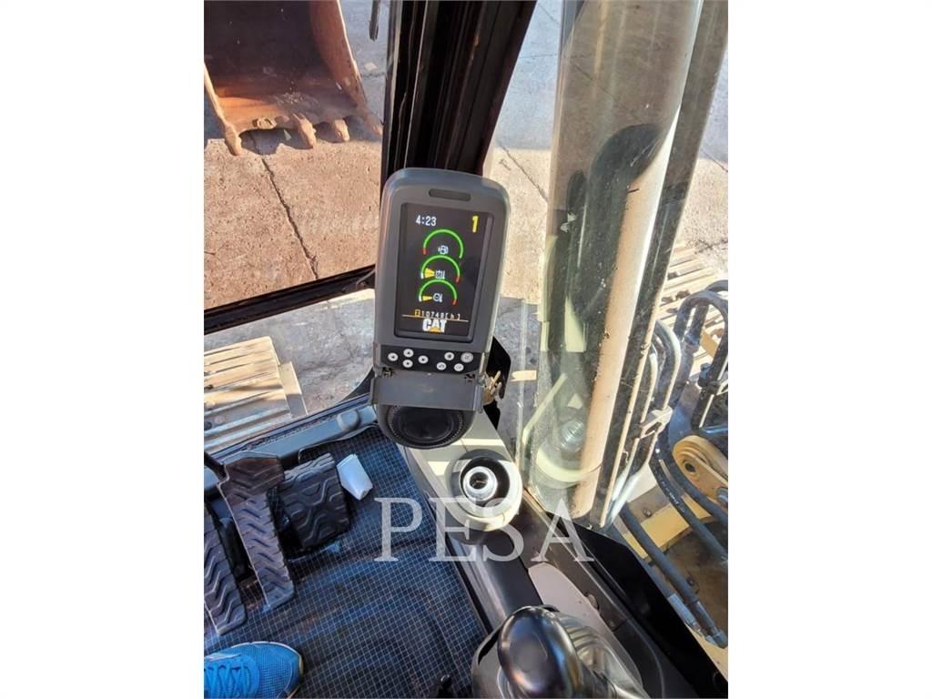 CAT 320D2 Escavadoras de rastos